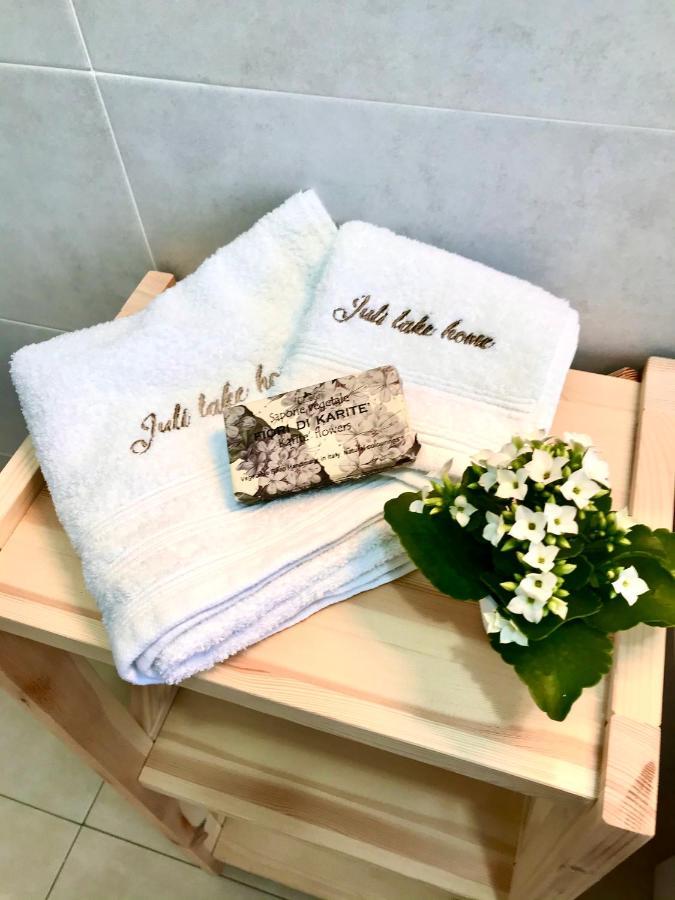 Iuli Lake Home Tra Lago E Montagna Olginate Екстериор снимка
